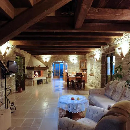 Sleeps 2 Pool Air Con Wifi 빌라
