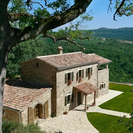 Villa Sleeps 2 Pool Air Con Wifi